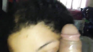 Half dark-hued cockslut providing blowage before going out