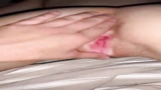 Insane, inexperienced cougar got her pinkish cunt finger-banged, plowed and creampied the way she always wished