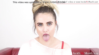 Facehole fetish vid - Victoria - flawless teeth and total lips