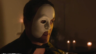 Ramon Nomar is decided to pulverize Piper Cox while her spouse is engaged at work