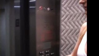 Ponytailed blondie, Avy Scott and her ebony buddy, Jada Fire are having an multiracial 3some