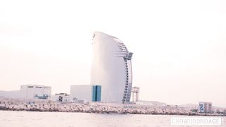 Public restrain bondage finishes with a facial cumshot