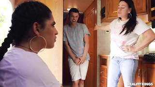 Round brown-haired is having casual hook-up with her step- stepbro, in the back of a trailer