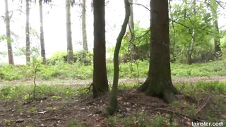 Lezzies are munching each other up in the nature and shrieking as noisy as they can