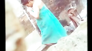 Sizzling-Neighbor-Boudi-bathing