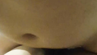 vợ chồng trong nhà nghỉ