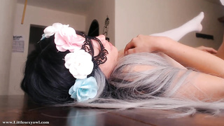 Hooded honey is shrieking while getting porked, because she is about to practice an ejaculation