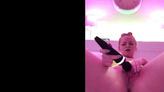 Ryann XoXo is oftentimes jerking with a wand, in front of the web camera, because it senses supreme
