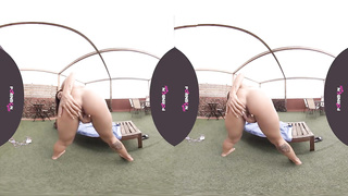 PORNBCN VR 4K - A youthful girl fapping outside her terrace until she splatters. Jade presley - Virtual Reality spycam 180