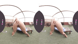 PORNBCN VR 4K - A youthful girl fapping outside her terrace until she splatters. Jade presley - Virtual Reality spycam 180