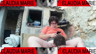 Ravaging in an deserted mansion