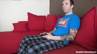 Muddy minded black-haired is providing a tender oral job to a stud she luvs a bunch