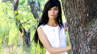 Petite jugged brown-haired got nude in the nature and embarked rubbin' herself and liking it