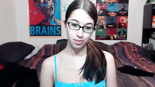 stunner alexxxcoal showing slit on live cam  - 6cam.business