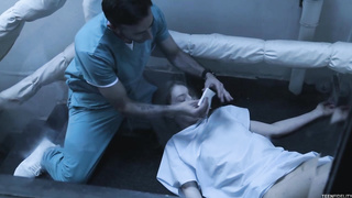 Gal with a jaw-dropping smirk, Chester enjoys to do posing for the camera and taunting