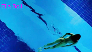 I Can’t  Stop Seeing, Teenage Ash-Blonde get Caught swimming Nude in resort pool