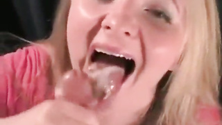 pornhdmilfs.com Xxl breasted wifey chats with her gullet utter