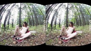 Puny jugged first-timer dame, Amber is fapping in the nature and loving it a pile
