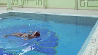 Tiffany Tatum Supah Steaming Pool Activity