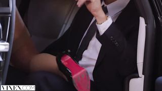 VIXEN Nicole Aniston Surprises her Beau with Steamy Intercourse