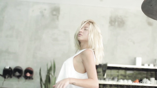 Excellent looking light-haired woman, JennyQ luvs to get entirely nude while alone in the kitchen