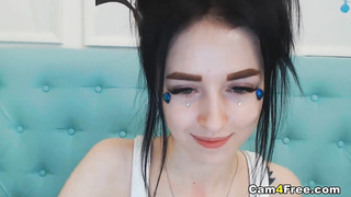 Cute Brunette Makes Her Pussy Wet