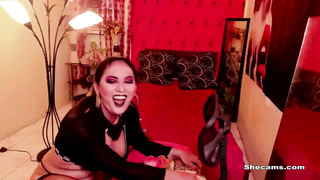 Magnificent Tranny Masturbating Wildly