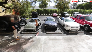 Pawnshop amateur doggystyled for better deal