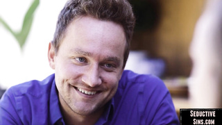 Tinder date pussylicked and fucked after meet