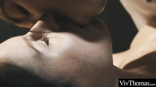 Expert, girl-girl massagist is finger-tickling one of her customers and listening to her screams and breathes