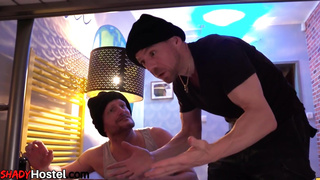 Public beauty double penetrated by theives in trio