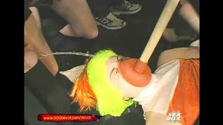 Hard-Core Urinating gang-fuck - GGGSexbox