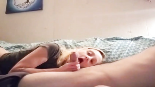Lovable blond is blowing spear instead of getting prepared for work and lovin’ it a pile