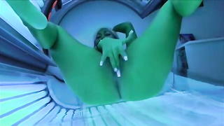 Super-Hot ash-blonde is about to begin draining in the solarium, because she is enormously kinky