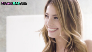 Lesbian models finger and pussylick on set