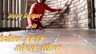 Wild Velma is alone at home and in the mood to jack until she gets satiated