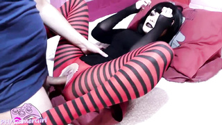 Emo stunner is in the mood for a casual penetrate with a man she has recently faced