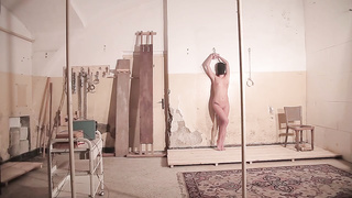 Fine looking stunner got bare and bound up, because her naughty paramour loves it like that