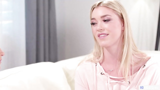 Instead of getting prepped for a vaca, ash-blonde and brown-haired are gobbling each other up