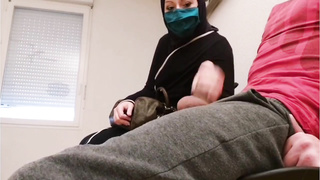 Freak physician puts a covert camera in his waiting guest room, this muslim breezy will be caught crimson-passed with empty French ball