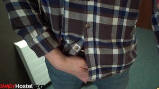 Hostel babe spitroasted in trio before skiing