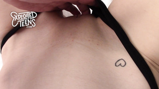 Watch this skinny blonde 18 yr old give head