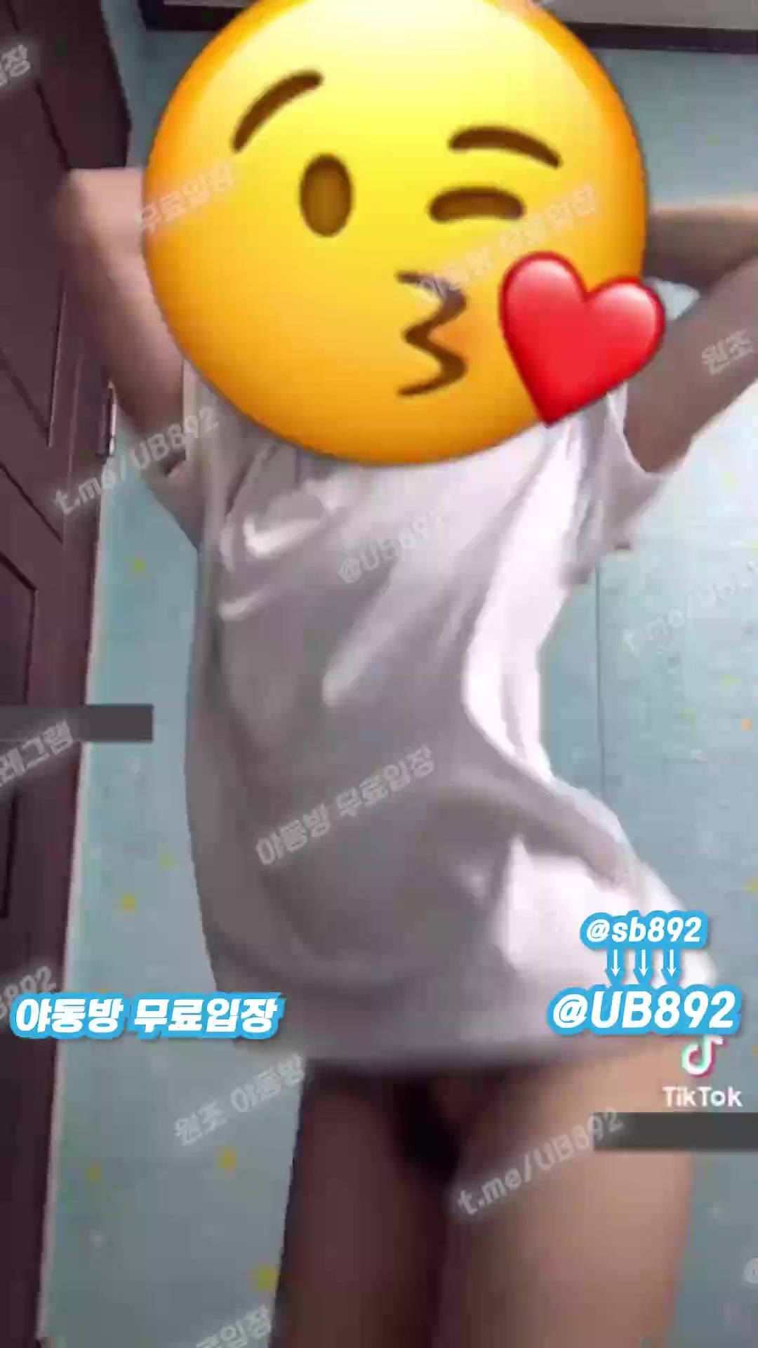 2371 틱톡 노출녀 보지 다 나옴 핑보 풀버전은 텔레그램 UB892 온리팬스 트위터