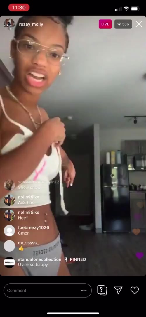 Instagram Thot "rozay Molly" Showcasing Globes and Muff on Live.